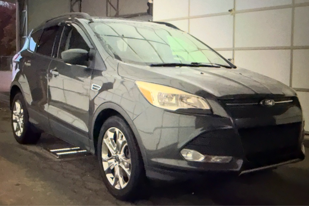 2016 Ford Escape Image 1
