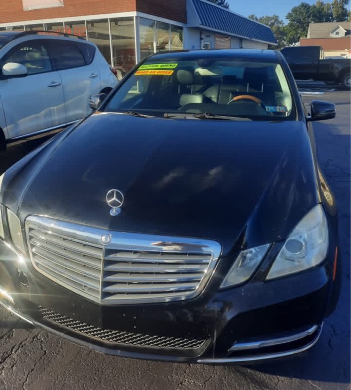 2012 Mercedes-Benz E-Class Image 8