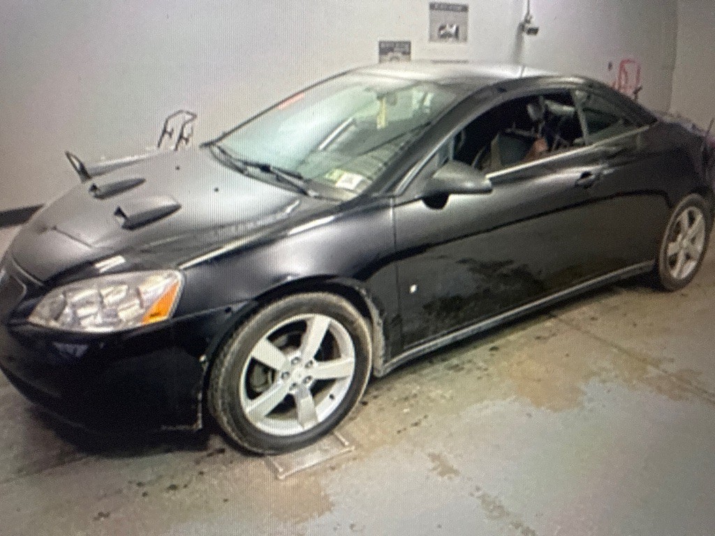 2007 Pontiac G6 Image 1