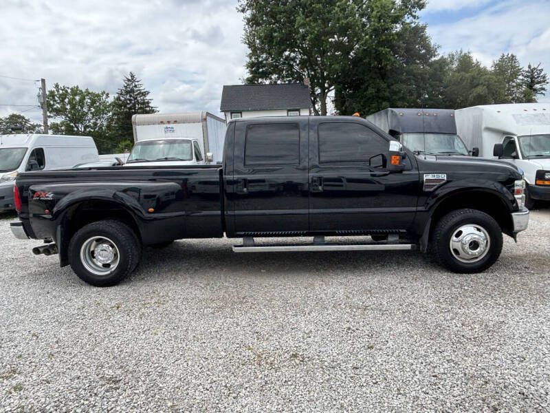 2010 Ford F-350 Image 2