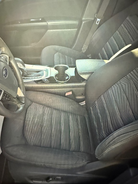 2016 Ford Fusion Image 6