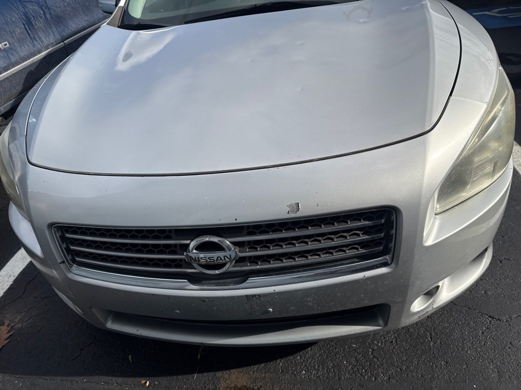 2011 Nissan Maxima Image 2