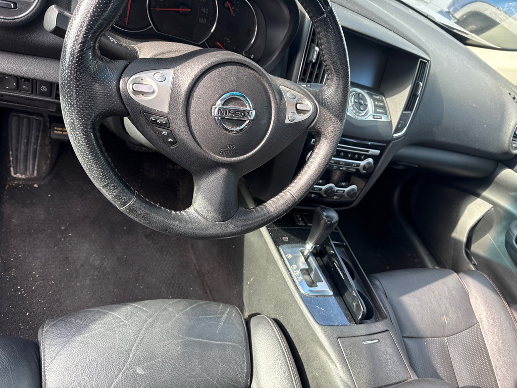 2011 Nissan Maxima Image 8