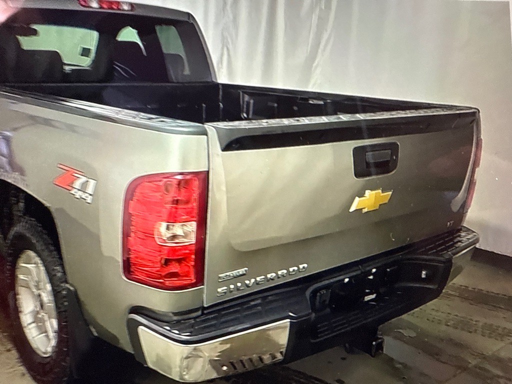 2012 Chevrolet Silverado 1500 Image 2