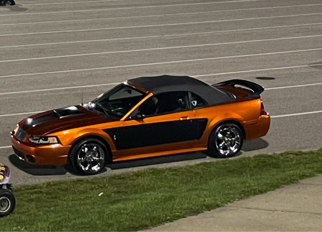 2003 Ford Mustang Image 2
