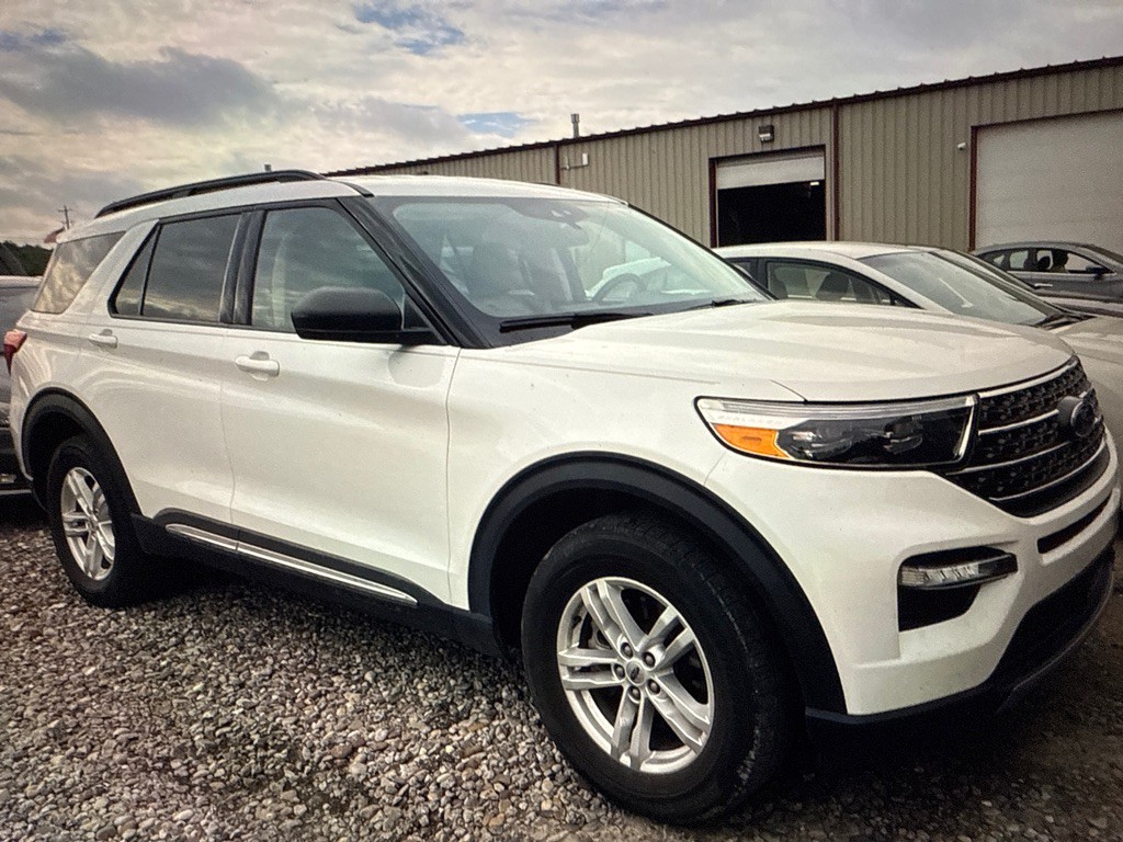 2020 Ford Explorer Image 3