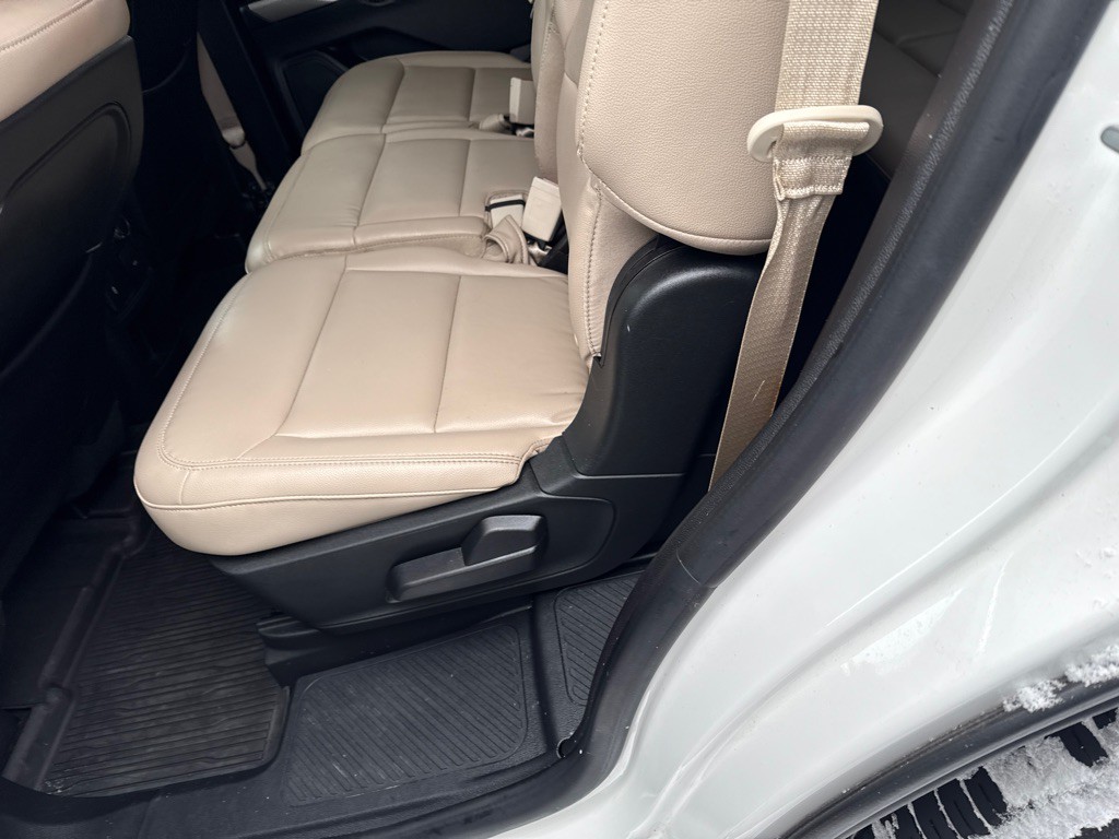 2020 Ford Explorer Image 15