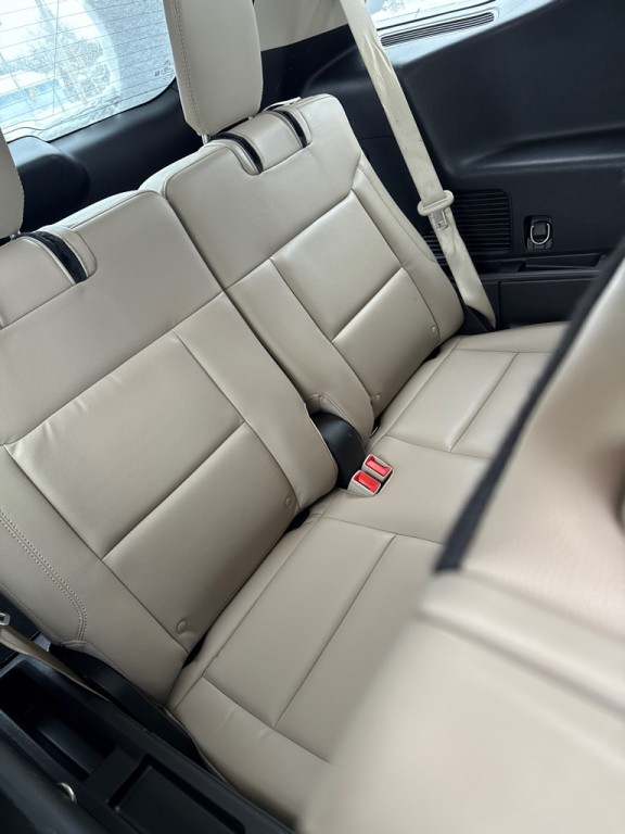 2020 Ford Explorer Image 17