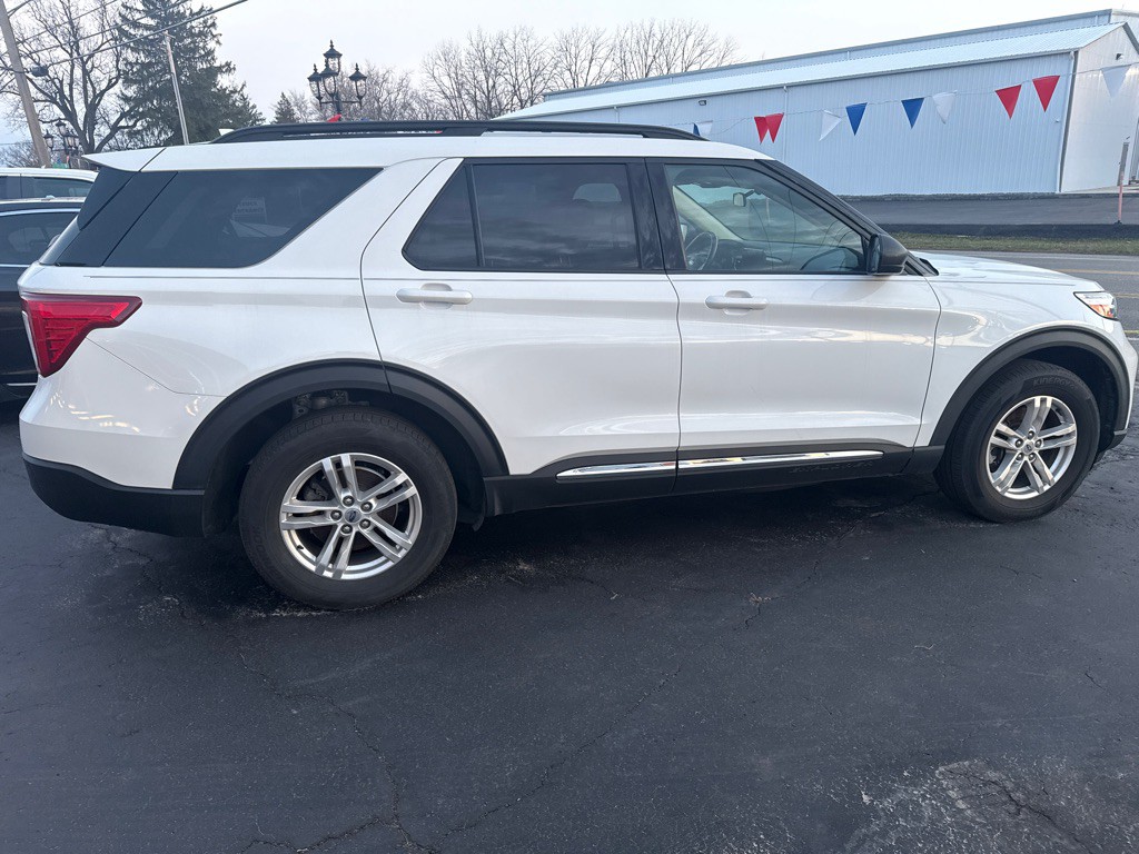 2020 Ford Explorer Image 21