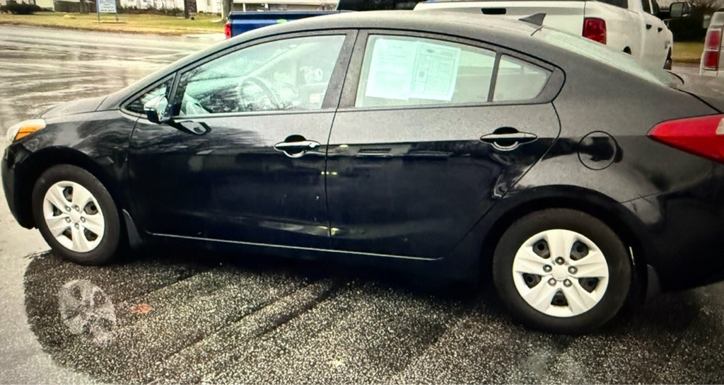 2015 Kia Forte Image 2