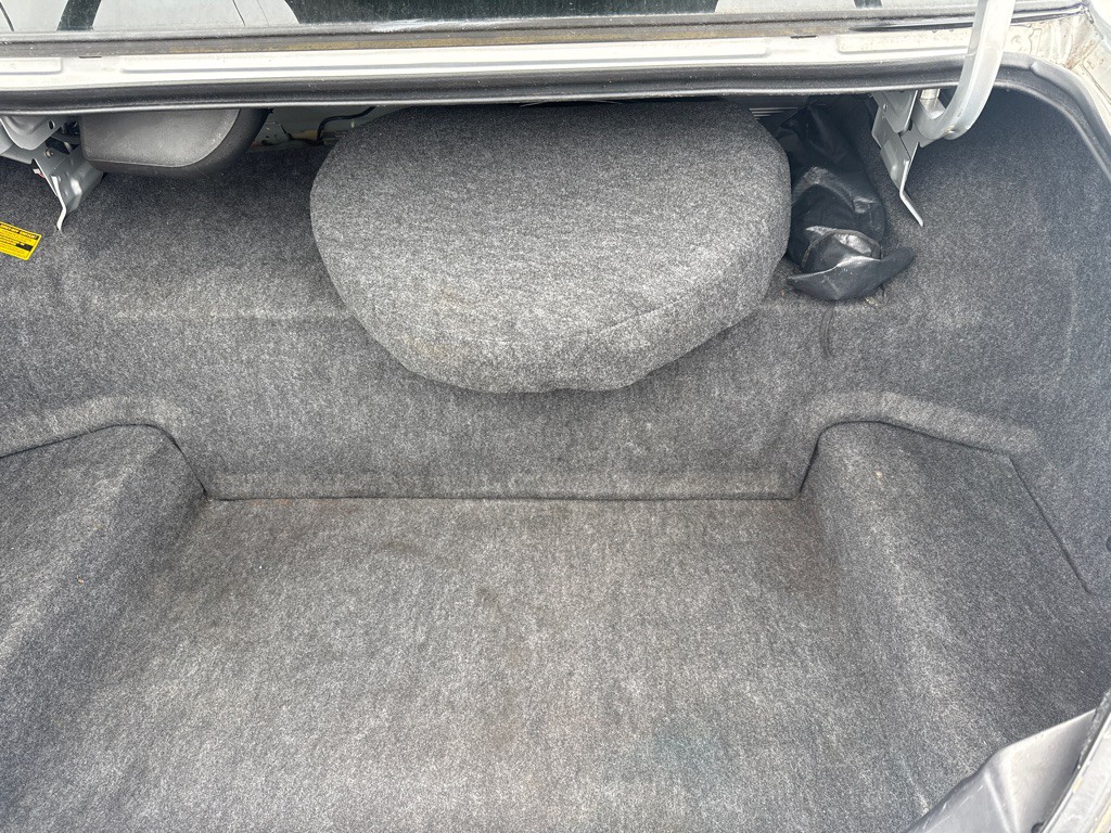 2000 Lincoln Town Car Image 5