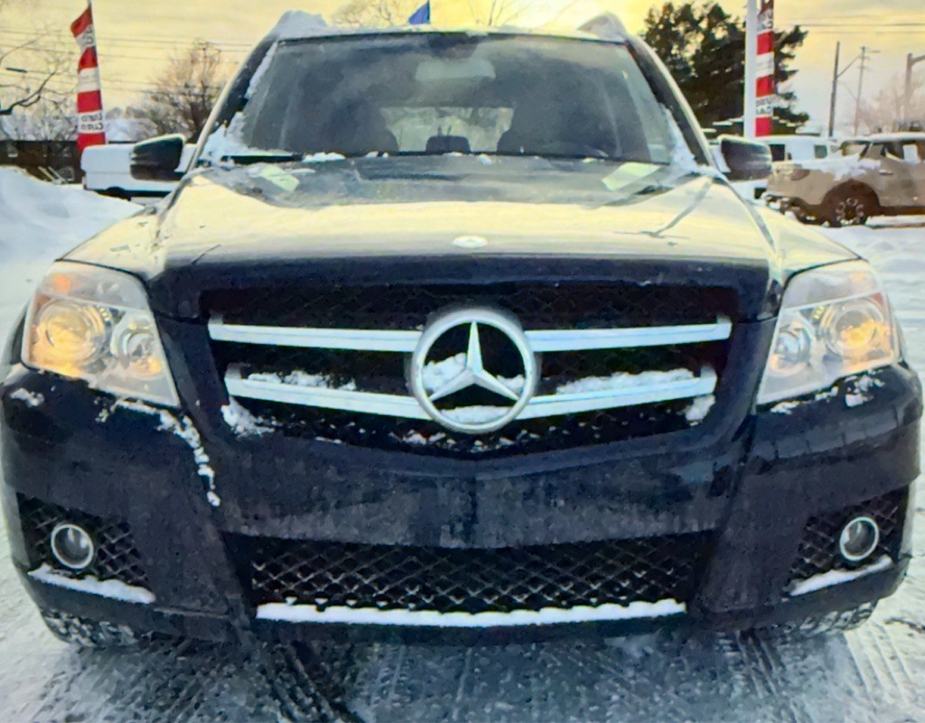 2010 Mercedes-Benz GLK-Class Image 3