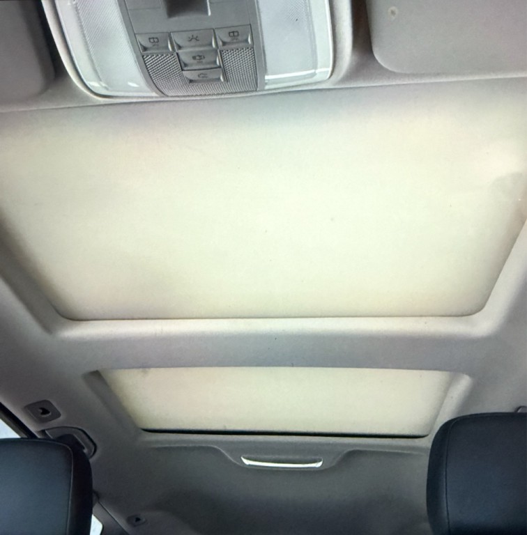 2010 Mercedes-Benz GLK-Class Image 10