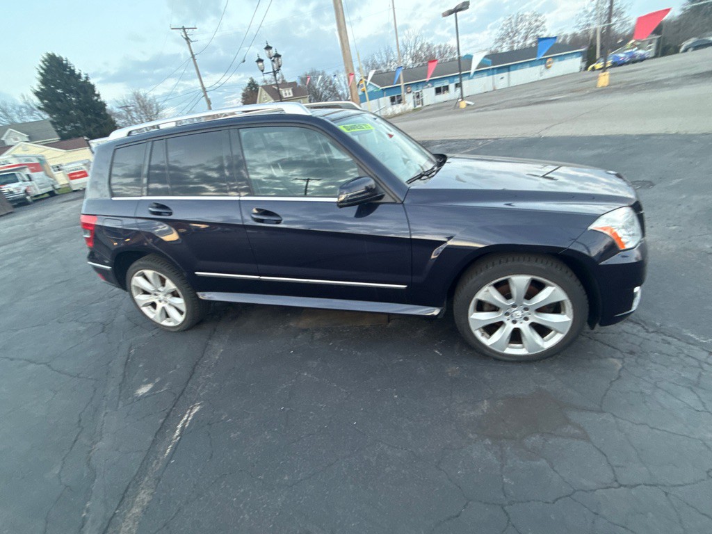 2010 Mercedes-Benz GLK-Class Image 16