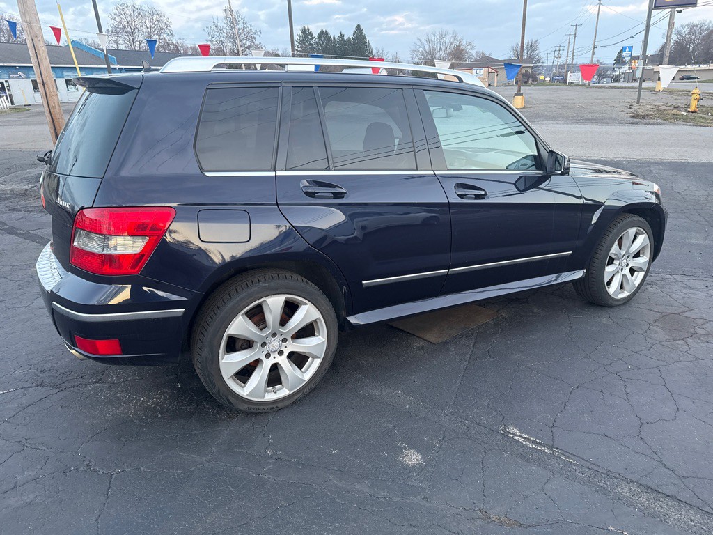 2010 Mercedes-Benz GLK-Class Image 18