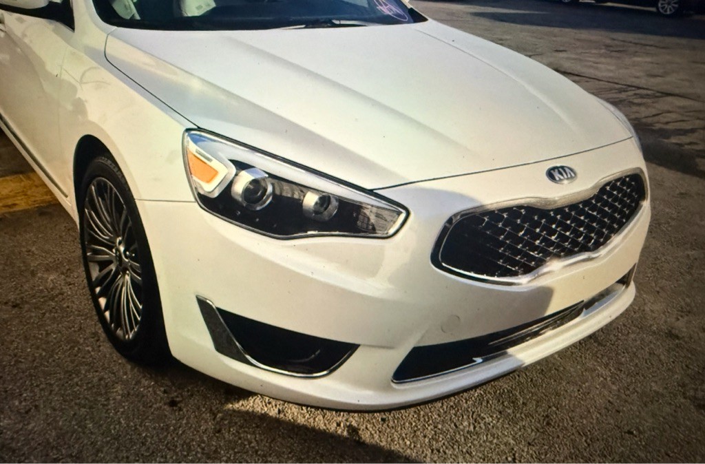 2014 Kia Cadenza Image 1