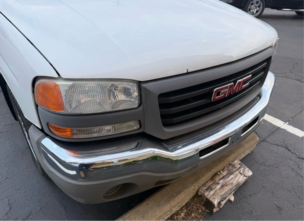 2006 GMC Sierra 1500 Image 8