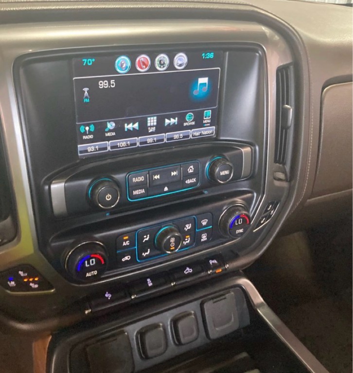 2016 Chevrolet Silverado 1500 Image 2