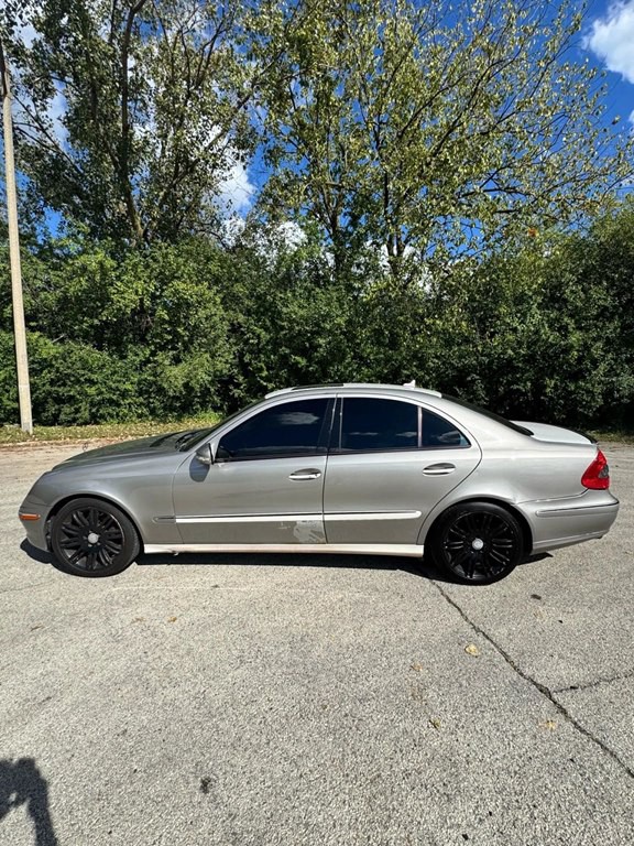 2008 Mercedes-Benz E-Class Image 6