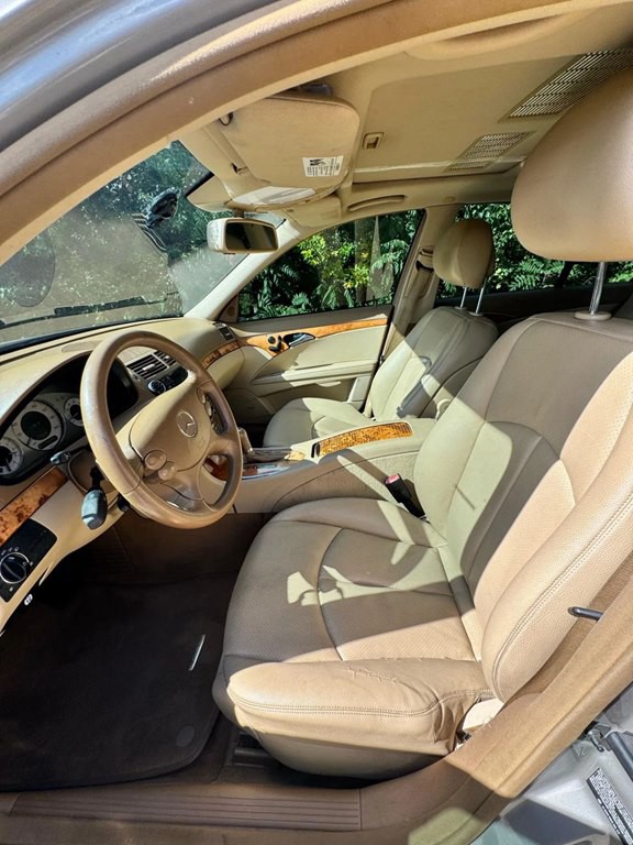 2008 Mercedes-Benz E-Class Image 11