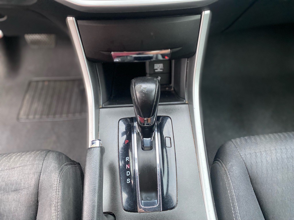 2014 Honda Accord Image 17