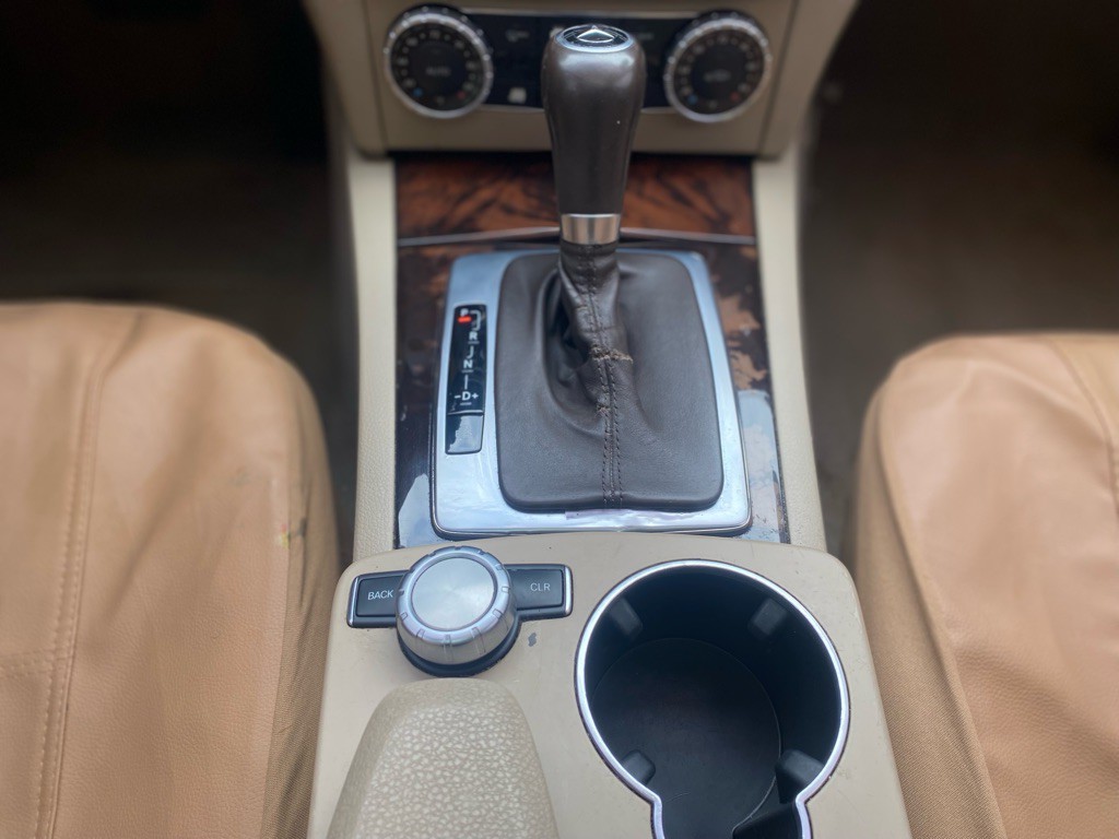 2013 Mercedes-Benz C-Class Image 19