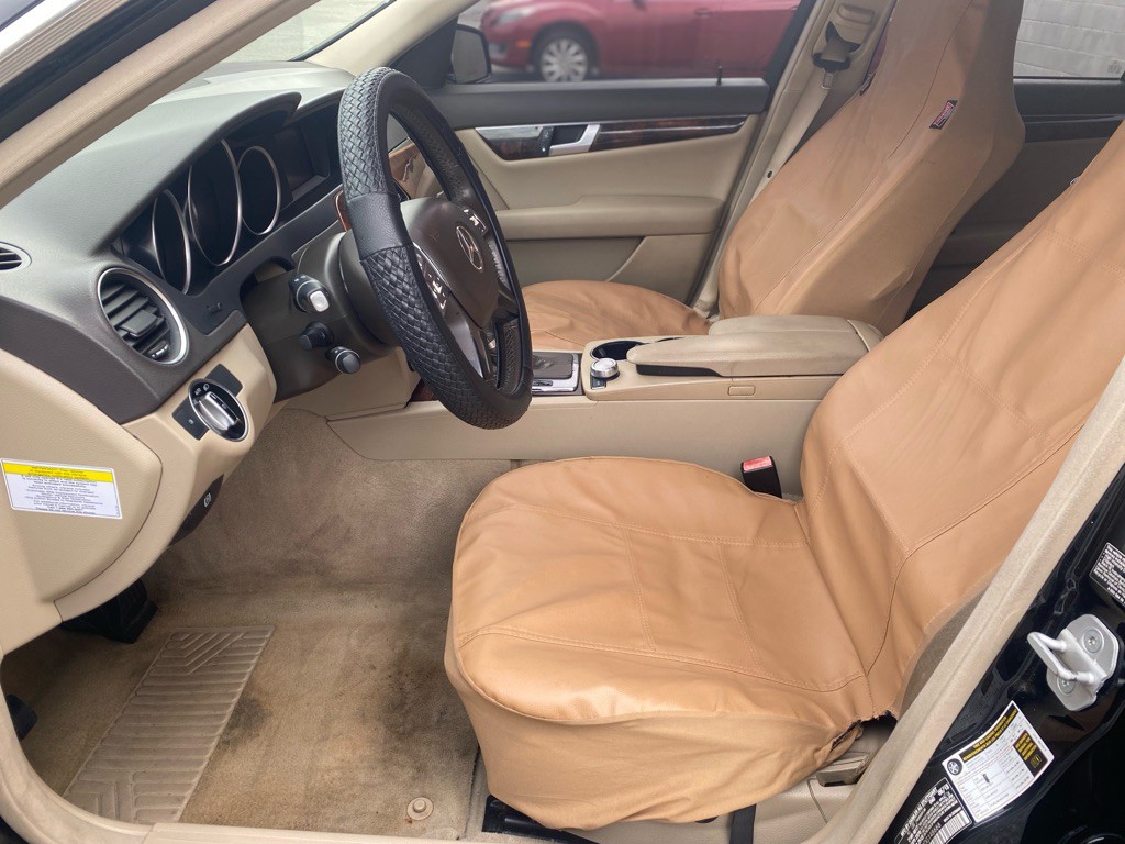 2013 Mercedes-Benz C-Class Image 10