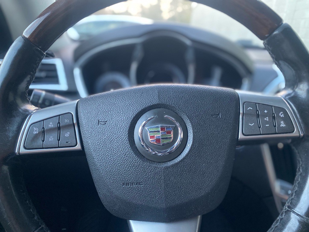 2012 Cadillac SRX Image 18