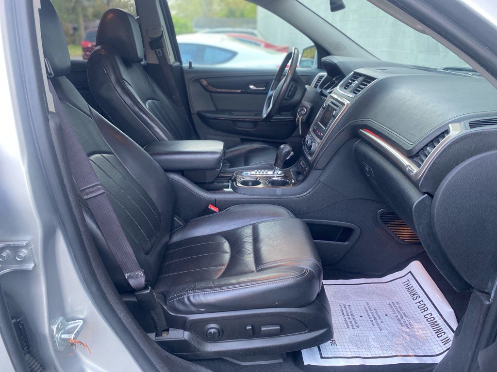 2014 GMC Acadia Image 13