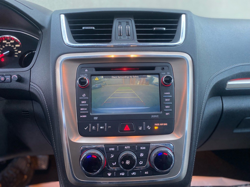 2014 GMC Acadia Image 18