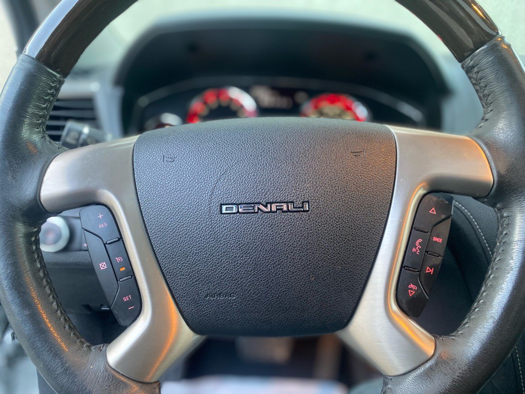 2014 GMC Acadia Image 21