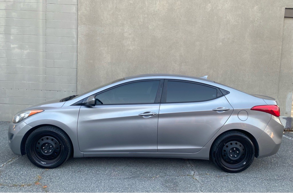 2011 Hyundai Elantra Image 5