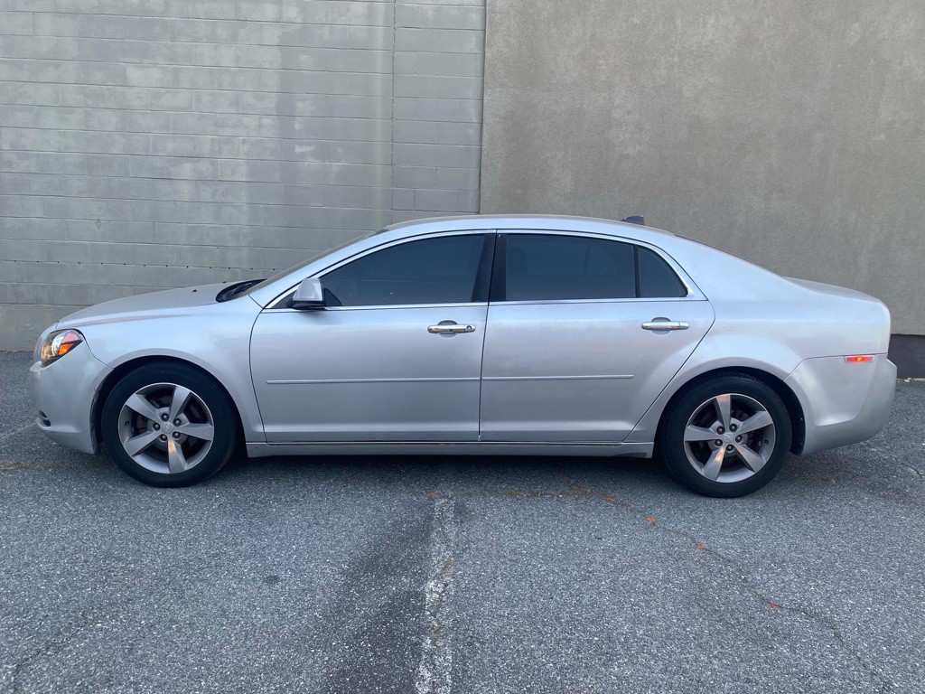 2012 Chevrolet Malibu Image 4