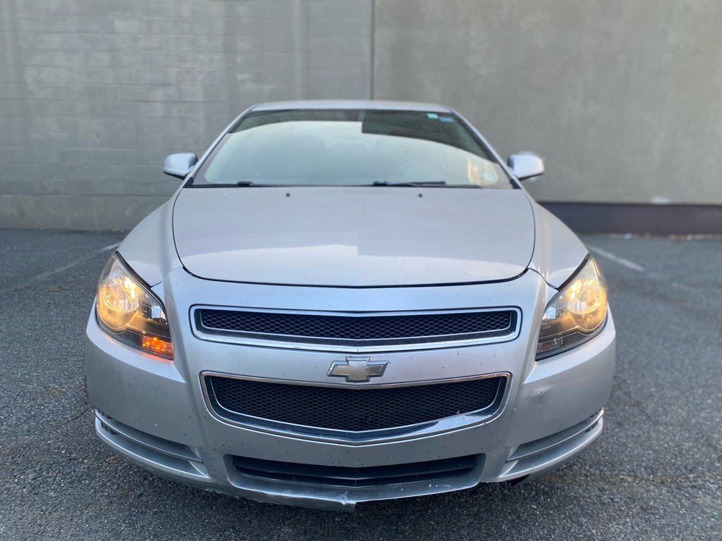 2012 Chevrolet Malibu Image 5