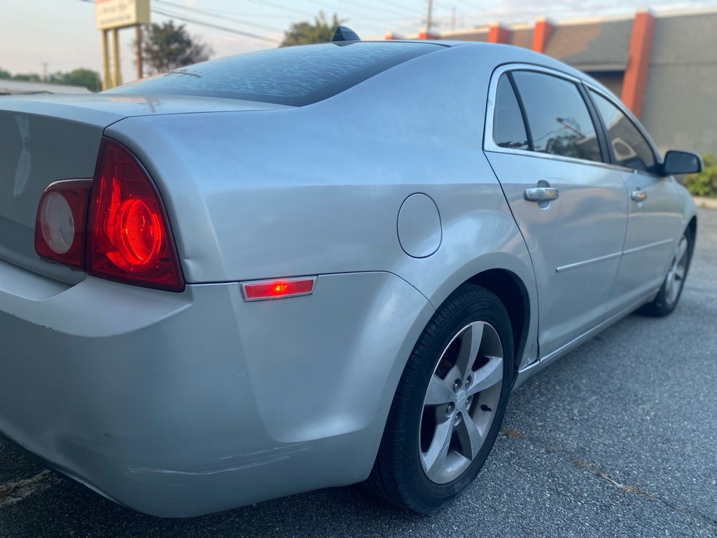 2012 Chevrolet Malibu Image 7