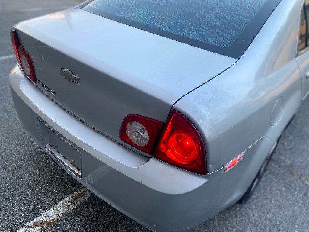 2012 Chevrolet Malibu Image 8