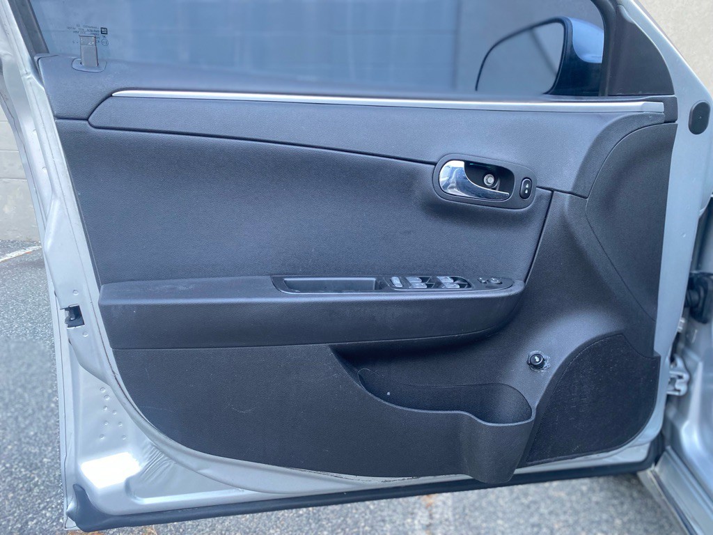 2012 Chevrolet Malibu Image 10