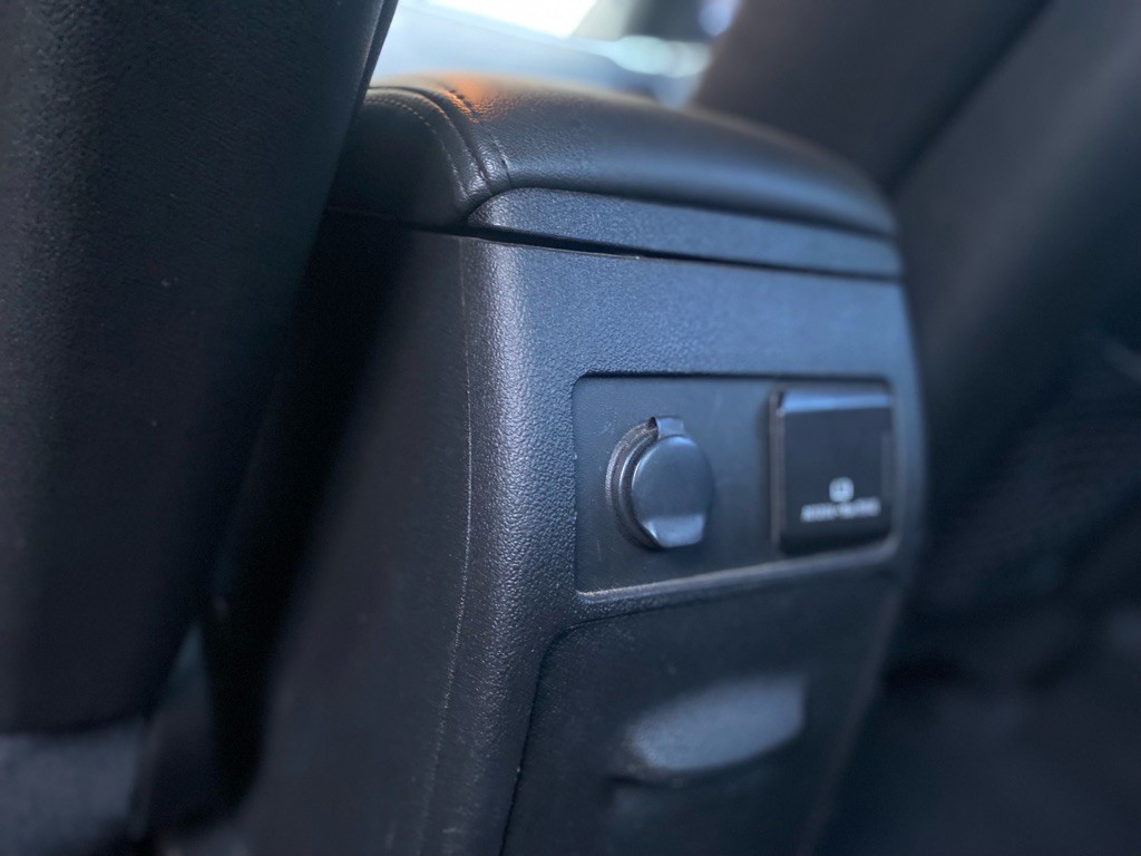 2012 Chevrolet Malibu Image 21