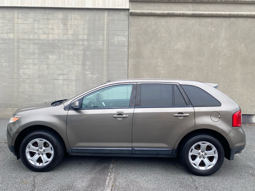 2013 Ford Edge Image 4