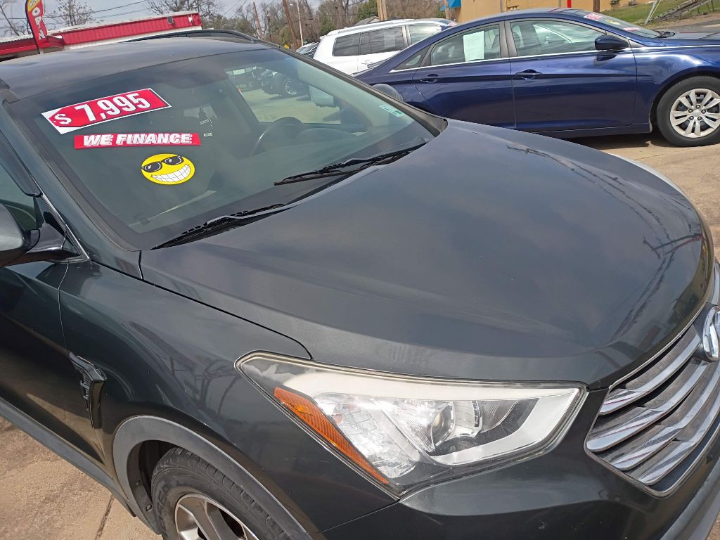 2013 Hyundai Santa Fe Image 1