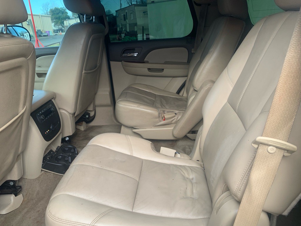 2011 GMC Yukon Image 10