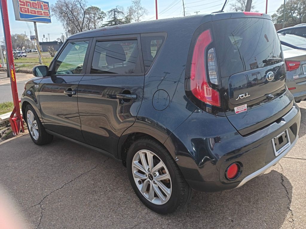 2018 Kia Soul Image 1