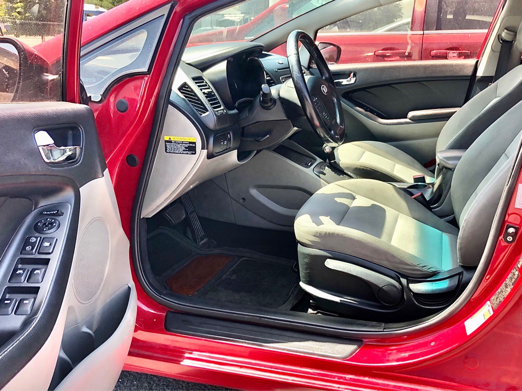 2014 Kia Forte Image 8