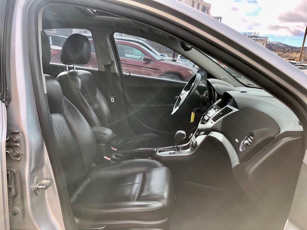 2011 Chevrolet Cruze Image 8