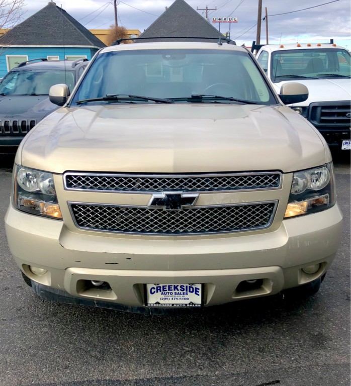 2007 Chevrolet Avalanche Image 2