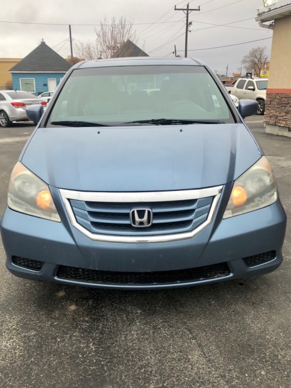 2010 Honda Odyssey Image 2