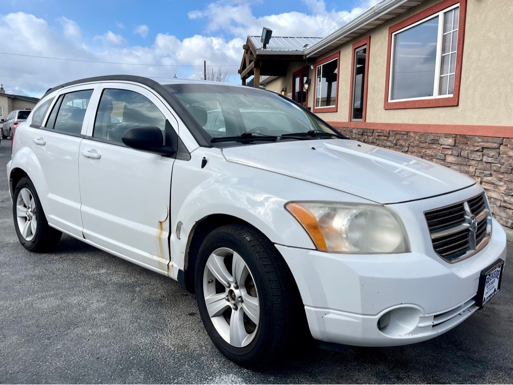 2011 Dodge Caliber Image 2