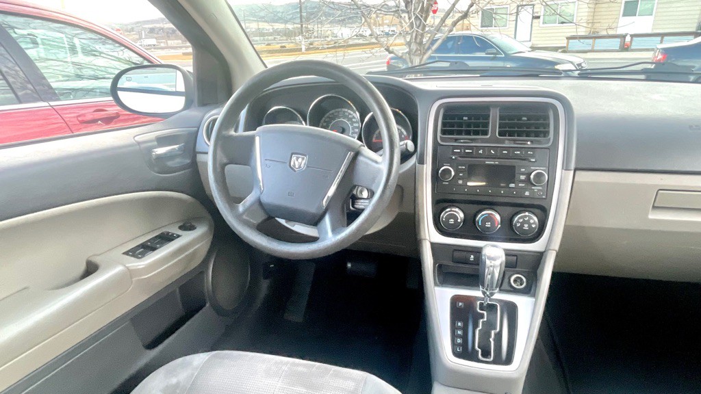 2011 Dodge Caliber Image 9
