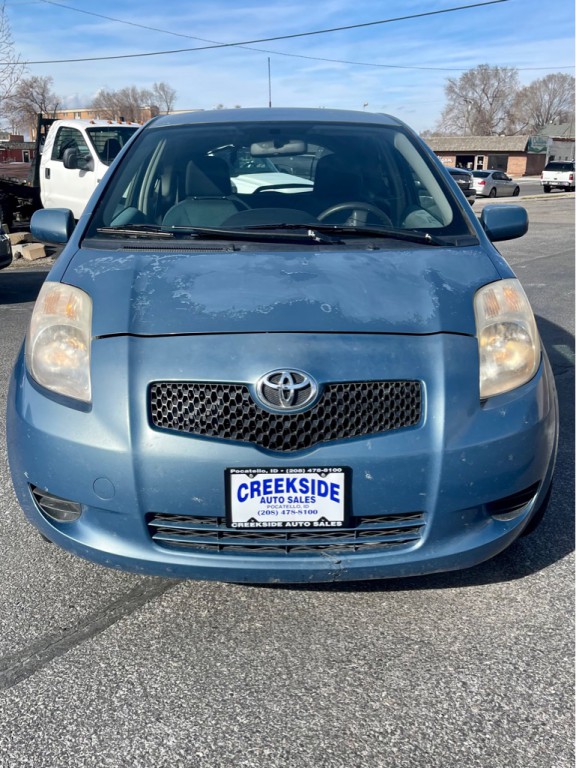 2008 Toyota Yaris Image 2