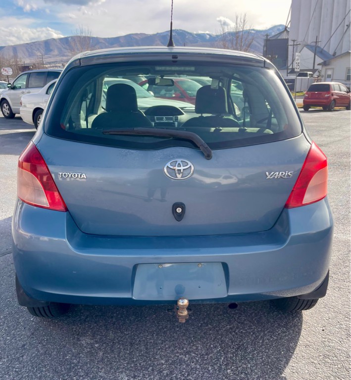 2008 Toyota Yaris Image 4